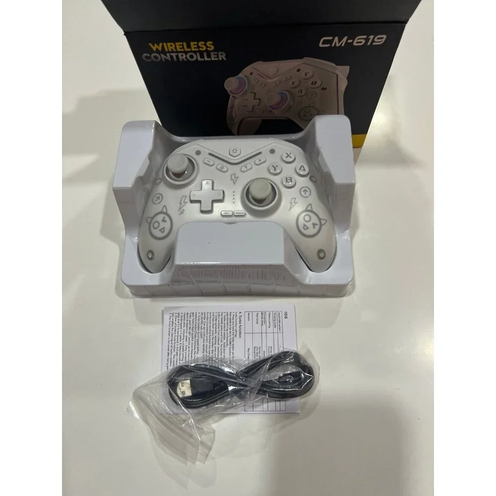CM-619 Wireless Controller, a versatile gamepad compatible with multiple platfor